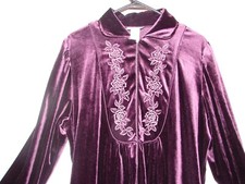 Vintage Jasmine Rose Velvet Velour Purple Robe with Embroidery Trim Size Medium