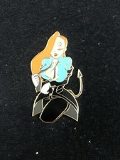 DISFRAZ PIN DISNEY FANTASÍA JESSICA CONEJO ROSA Y NEGRO DIABLO