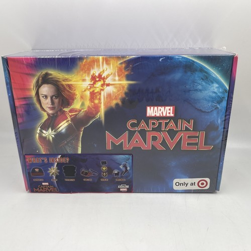 Culturefly Captain Marvel Collectors Box Kid Toy Gift with Bonus Blanket "New" - Picture 2 of 5
