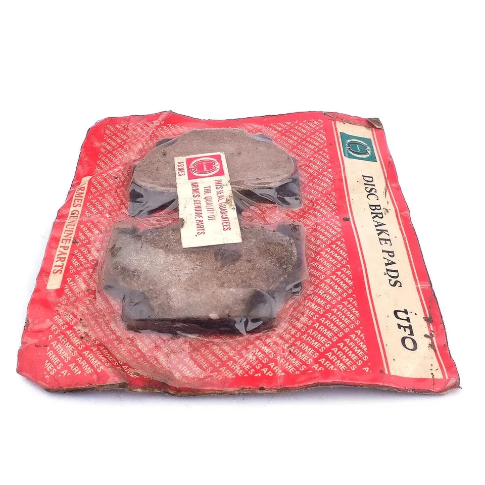 Pastillas de freno delanteras Yamaha DT80 RD80 RX115 RD125 SR125 RX135 RZ250R SR250 Foto 4 de 4