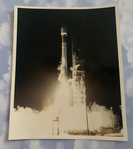 Official US Air Force Photograph Atlas II - Martin Marietta- 1995 On Kodak Paper