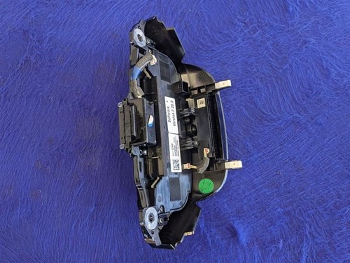 2014-2017 Chevrolet SS Caprice Sedan Temperature A/C Heat Control Panel OEM - Picture 9 of 12