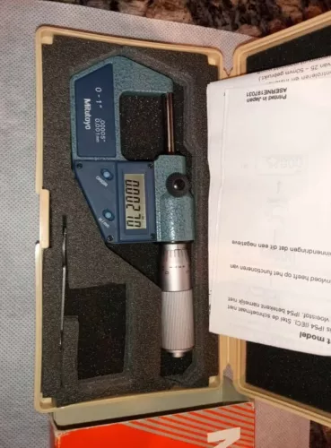 MITUTOYO DIGIMATIC MICROMETER 293-765-30 WORKS AS IS NO RETURNS
