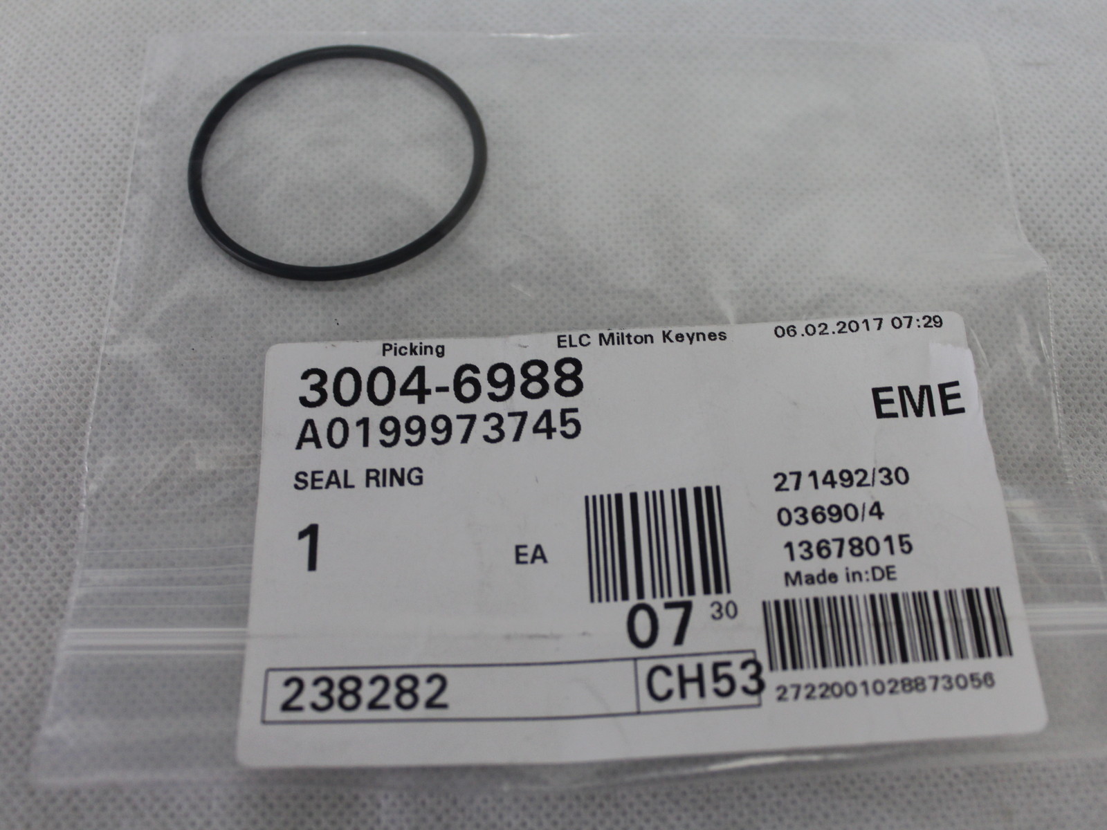 NEW Genuine MercedesBenz OM272 Engine Camshaft Seal ORing