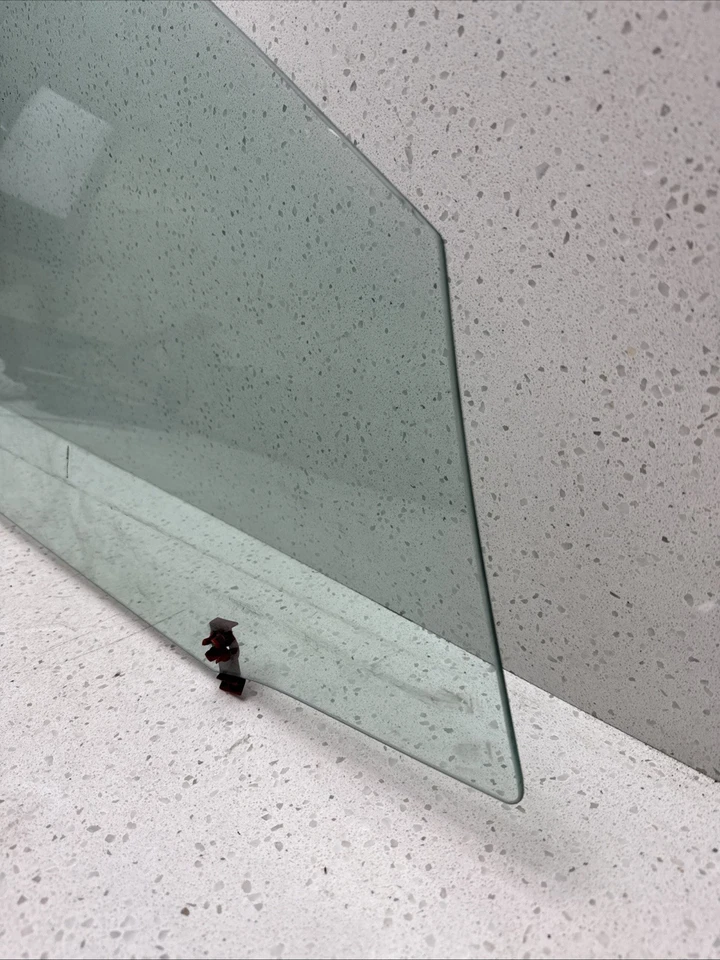 06-12 BMW 325i Derecha Puerta Delantera Clase Ventana OEM 43R-001582 Foto 4 de 4