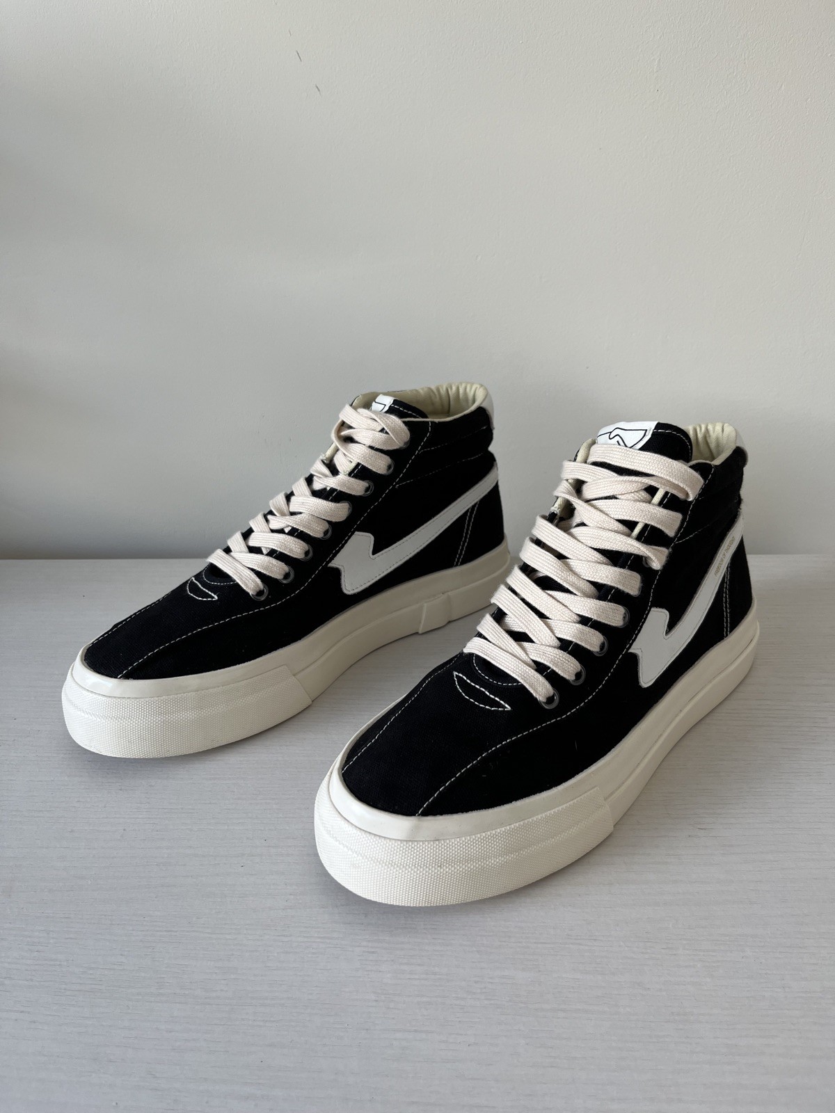 S.W.C STEPNEY WORKERS CLUB VARDEN S-STRIKE CANVAS BLK-WHT Size 8 UK