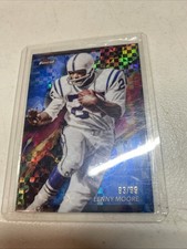 2024 Topps Finest - Common Lenny Moore #4 Blue Geometric Refractor /99