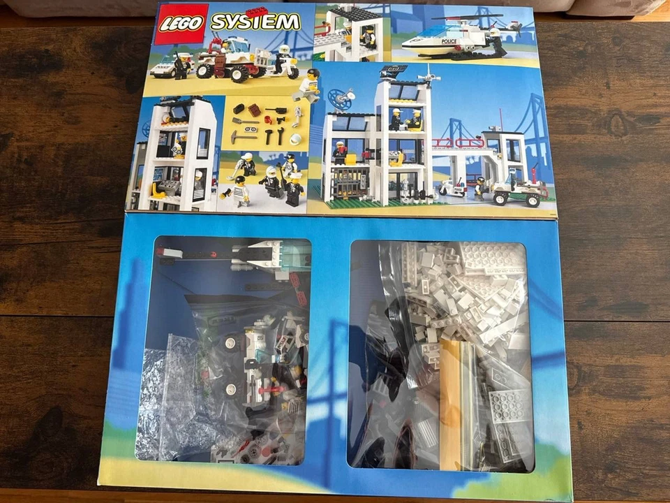 LEGO Town 6398 Central Precinct HQ, foto 4 de 5