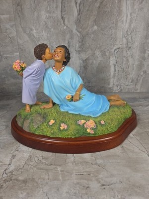 Thomas Blackshear's Ebony Visions Planting A Kiss Figurine NO BOX/COA GREAT COND