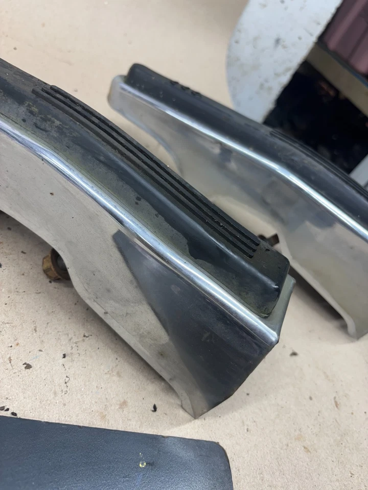 Ford F150 F250 F350 1973 1978 1979 protectores de parachoques parachoques goma cromada 74 Foto 2 de 4