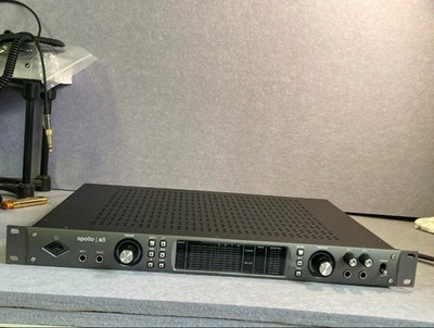 UNIVERSAL AUDIO APOLLO X8 18x24 THUNDERBOLT 3 AUDIO INTERFACE/SOFTWARE/UAD DSP