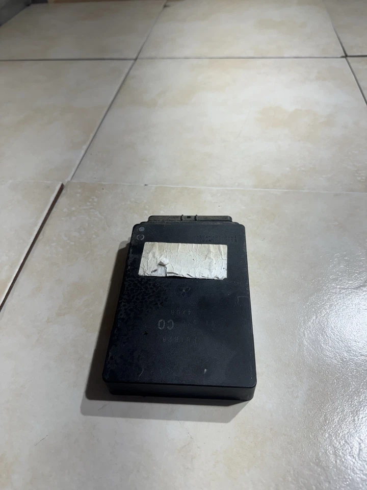 2003-2005 YAMAHA YZF R6 YZF-R6 UNIDADE CONTROLADORA DE COMPUTADOR ECU CAIXA PRETA ECM CDI - Imagem 2 de 4