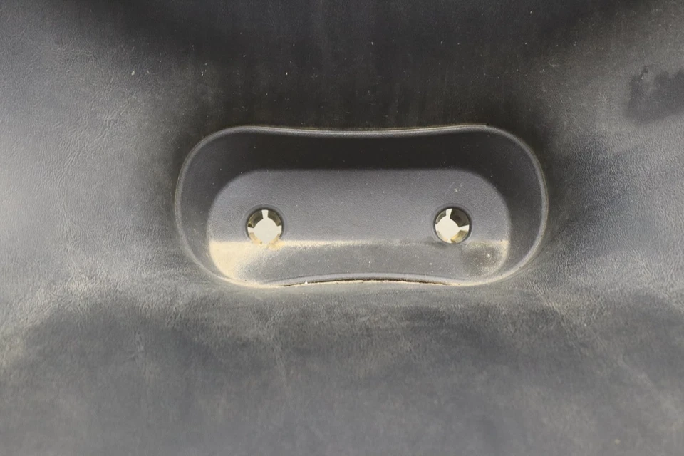 KYMCO UXV 500 10 asientos 77220-LEE8-E00-T01 #1 50473 Foto 2 de 4