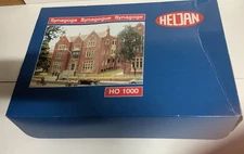 HO Scale Heljan Synagogue or Apartment Building