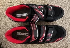 Pelaton Shoes Size 42