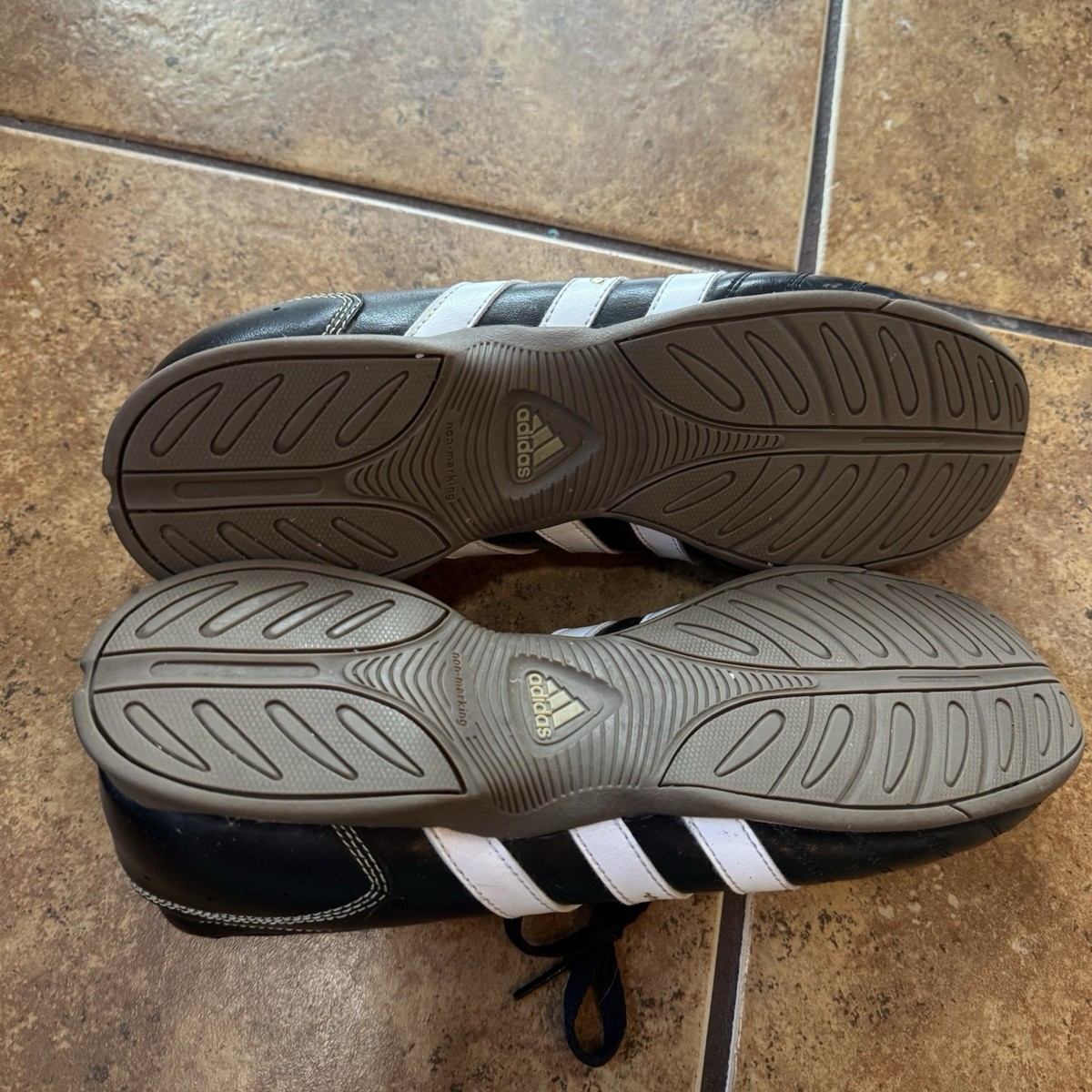 Adidas Questra III Soccer Trainer Shoes Men’s Size 11 Sneakers 2008, G01004 Buy adidas Men main image 2