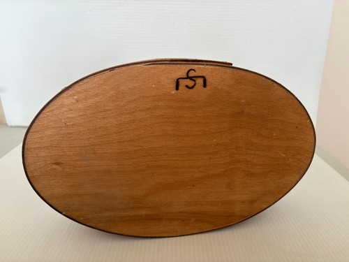 Antique Oval Wood Shaker Sewing Lap Basket Signed on Bottom 11.25" 3 Finger - Imagen 5 de 5