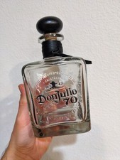 Botella de Tequila Cris Anejo Vacía Don Julio 70 Aniversario 750 ml SIN CAJA