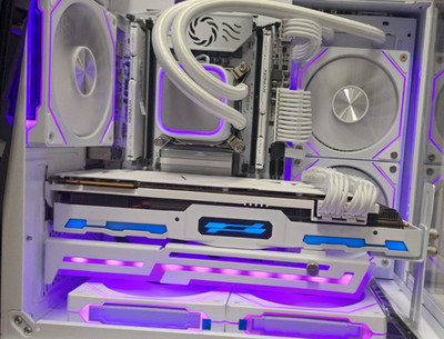 Xeon E5 2673V4 (20C/40T)/X99/32GB DDR4/1,5 TB SSD/RTX 2080Ti/Corsair PSU