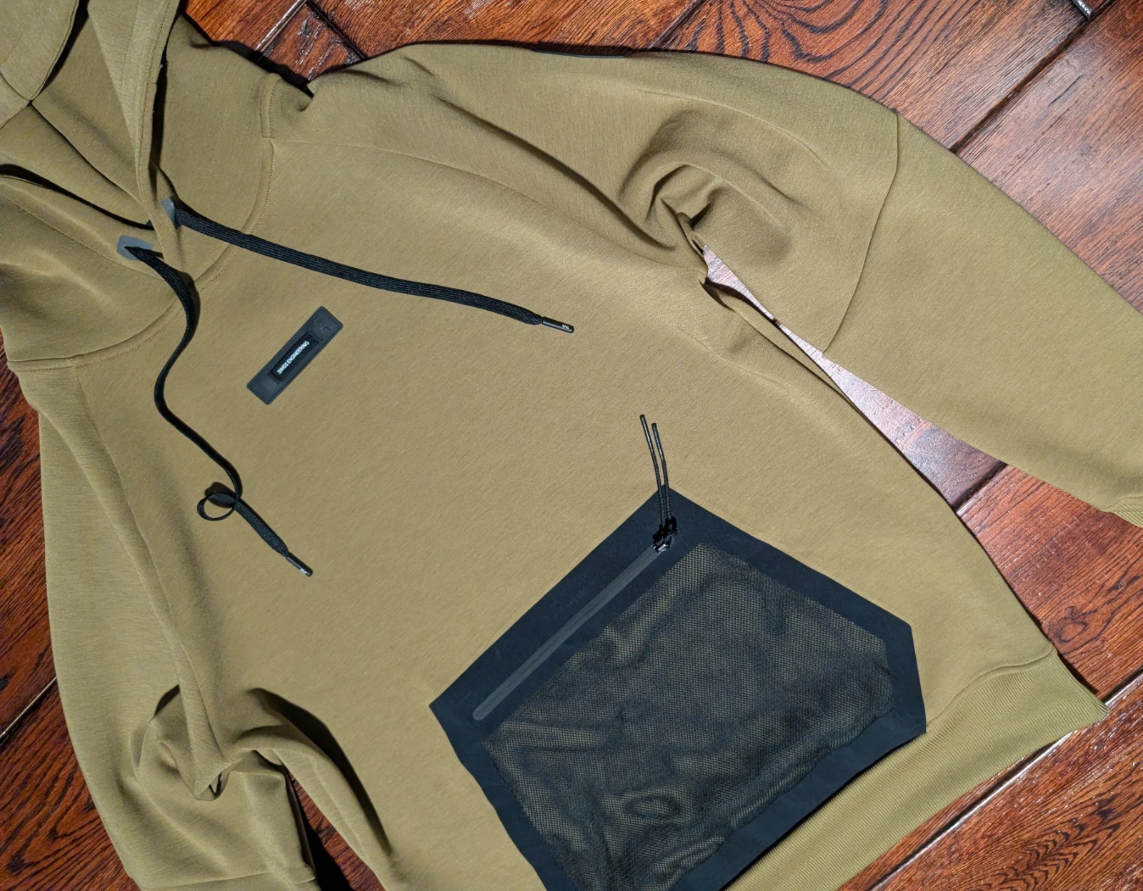 On Cloud Focus Tech Performance Men's Running Pul… - image 3