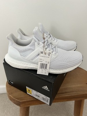adidas UltraBoost 4.0 DNA Cloud White, Size 9 FY9120