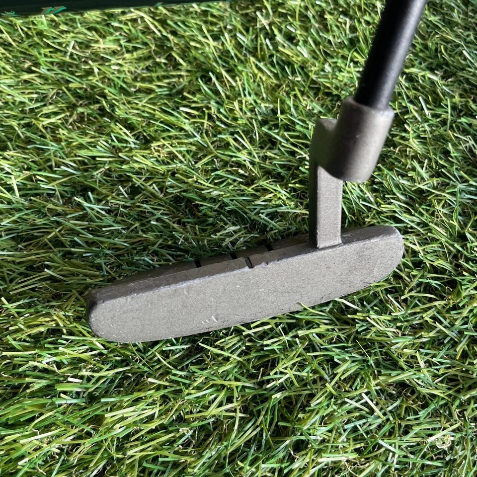 Juego de palos de golf cortos Cobra Graphite Senior Flex Sunday para diestros para hombre Foto 2 de 4