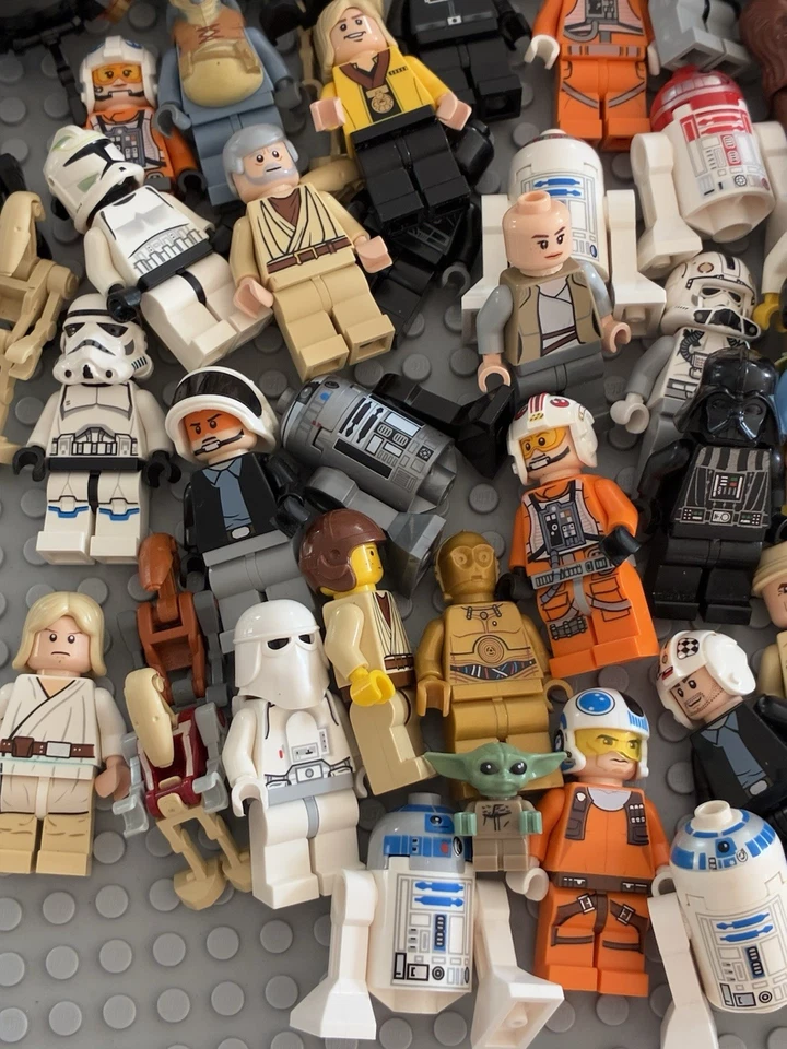 LEGO Star Wars Minifigure Lot Lando Skywalker StormTrooper Droid Darth 76 Figs - Image 4 of 4