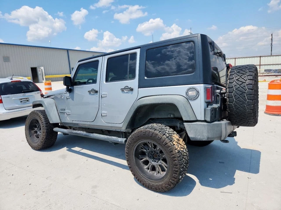 Transfer Case VIN W 6th Digit Jk Body 3.6L Fits 12-18 WRANGLER 1901574 - Image 3 of 4