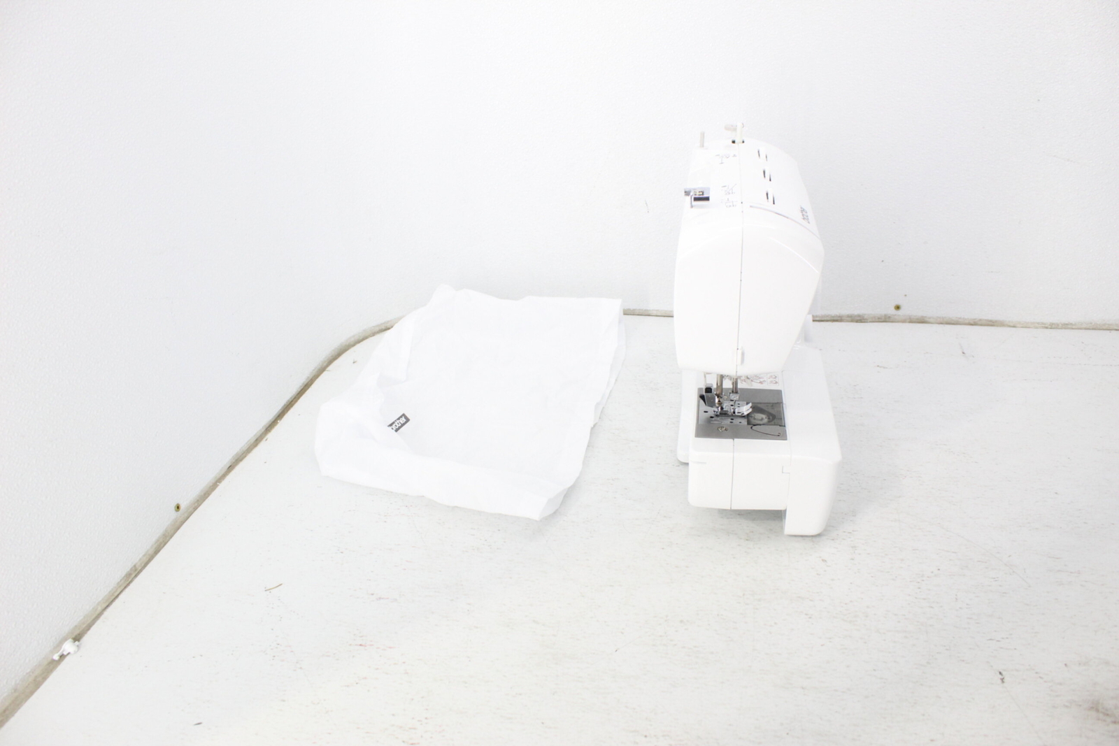 SEE NOTES Genuine Brother Sewing Machine GX37 37 Built in Stitches Auto