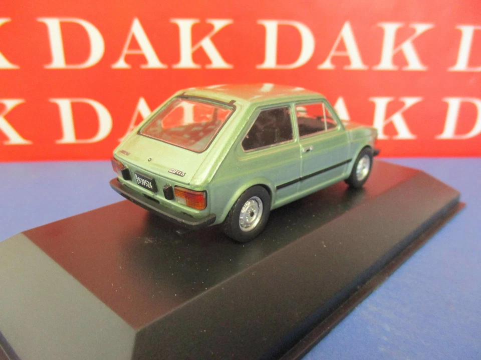 Die cast 1/43 Modellino Auto Fiat 147 CL5 1983 (Fiat 127) - Immagine 3 di 4