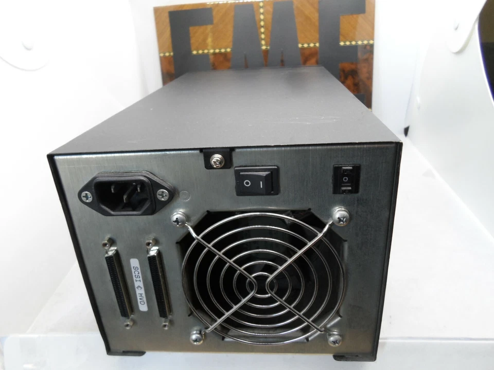 USED IBM 3580-H23 3580H23 LTO2 Ultrium2 SCSI HVD External Tape Drive HVD-SCSI - Image 4 of 4