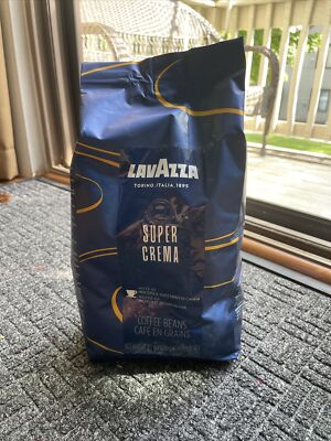 Lavazza Super Crema Whole Bean Coffee Blend, Medium Espresso Roast, 2.2 Pound