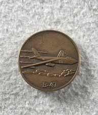 B-47 Stratojet Commemorative Bronze Medallion Plaque Badge Aviation Bomber USAF