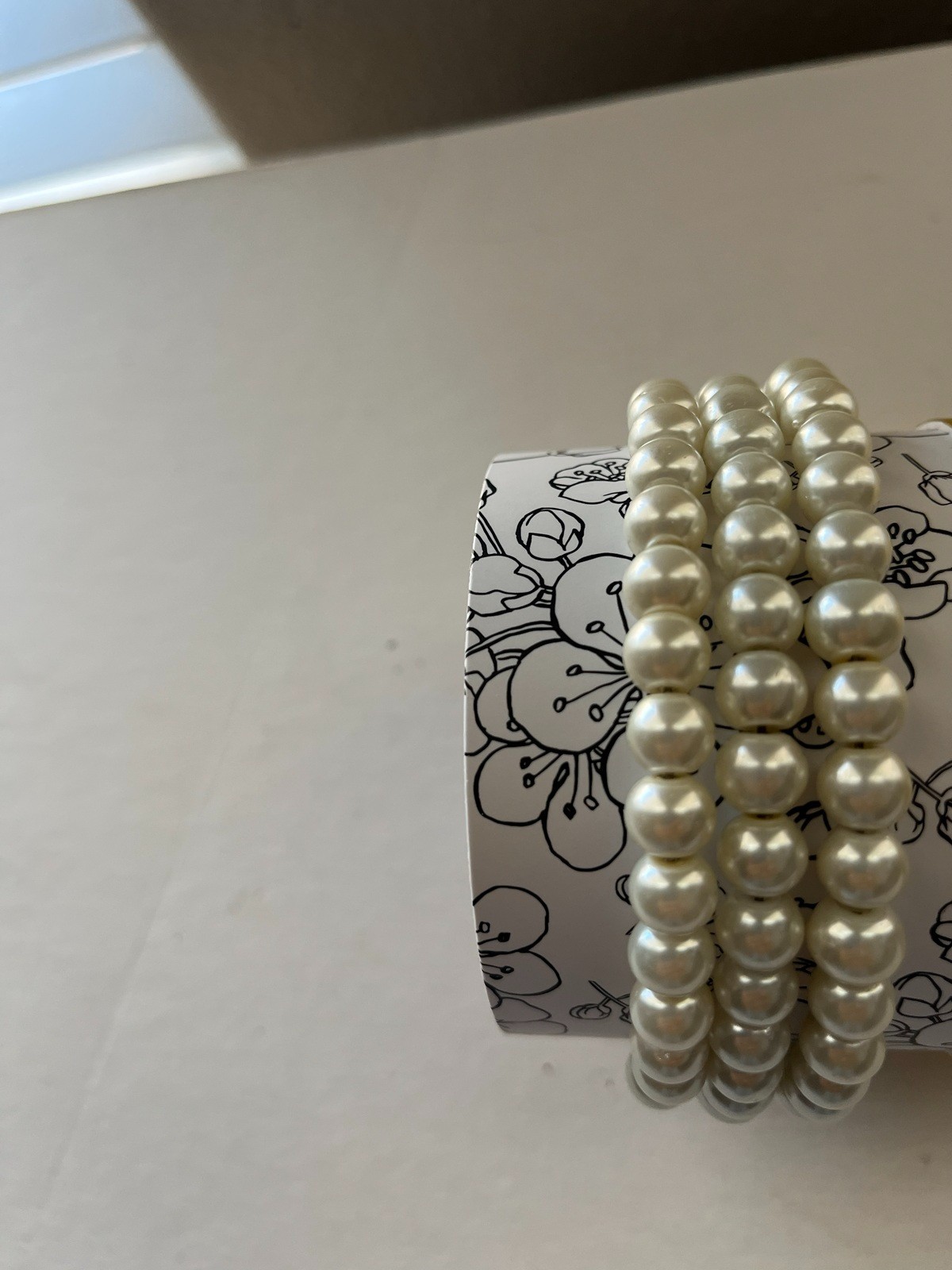 Beautiful Wrap Multi-Row White simulated pearl Be… - image 1