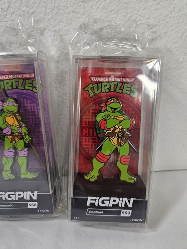 FiGPiN 4er Set Teenage Mutant Ninja Turtles Emaille Pins NEUWERTIG 566 567 567 569  - Bild 3 von 7