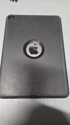 Apple iPad (9th Gen) 64GB Wi-Fi + 4G LTE Cellular Gray - with Otterbox Defender