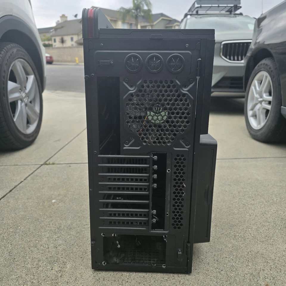 Thermaltake Level 10 GT Black Steel - Image 4 of 4