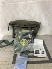 Sealed Yugoslavian Serbian NBC protective Gas Mask M1 M59 with Bag S Complete