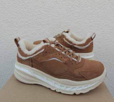 UGG CHESTNUT CA805 ALL GENDER SPILL SEAM SUEDE SNEAKER, MEN US 8/ WOMEN 9  ~ NEW