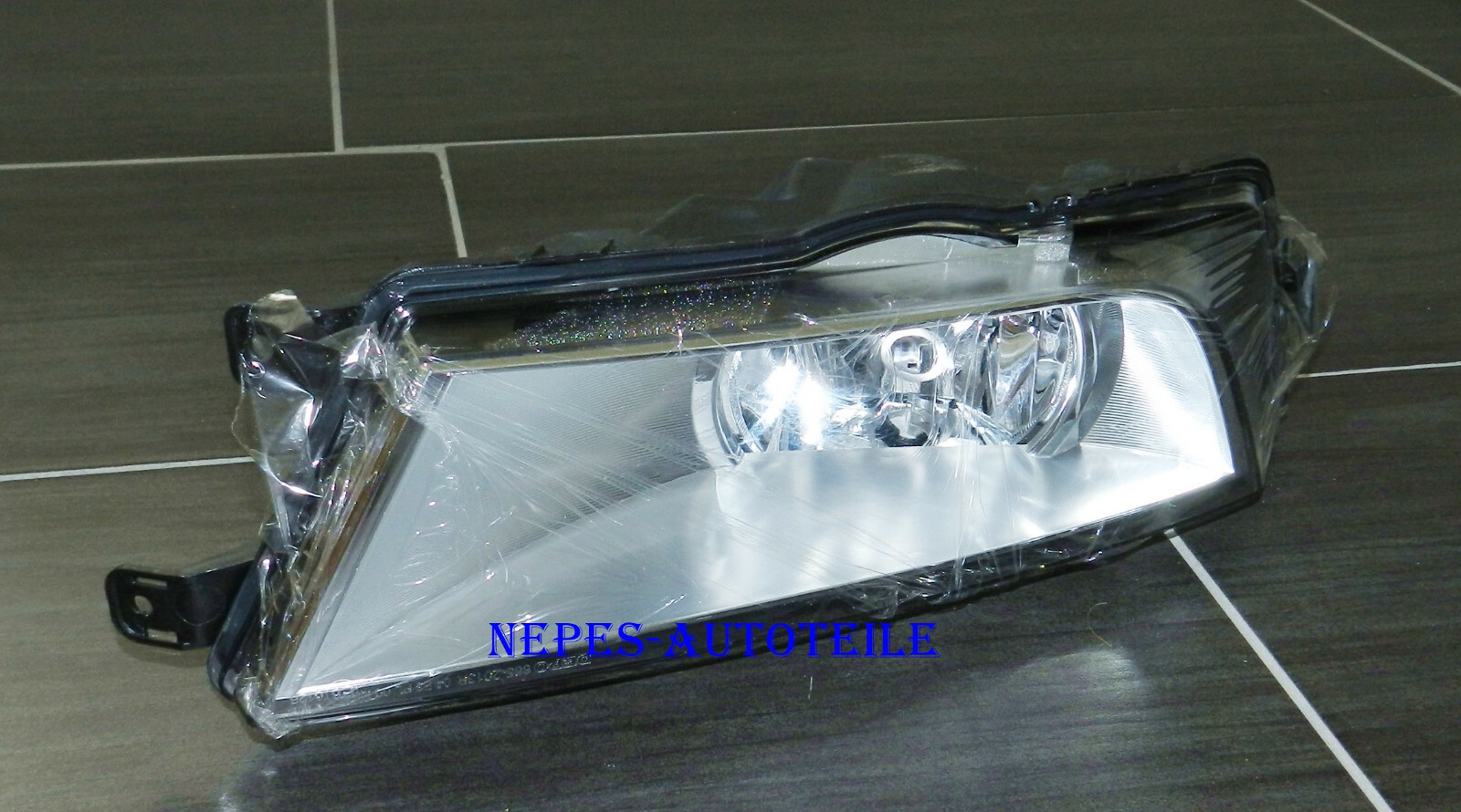 1X Van Wezel 7624998 Nebelscheinwerfer FüR Skoda Octavia Iii (5E5) Octavia (5E3)-image