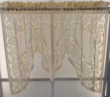 VINTAGE Victorian Lace with Scalloped Edges Swag Valance or Panel White Natural