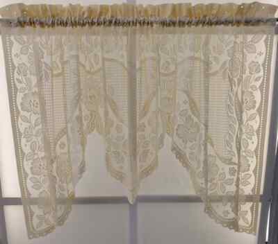 VINTAGE Victorian Lace with Scalloped Edges Swag Valance or Panel White Natural