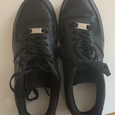 Nike Air Force 1 Low Sneaker Schwarz Low Top Schnürung Jugendliche EU 38