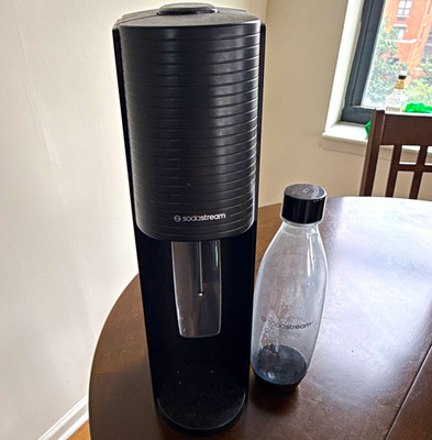 SodaStream Terra Black Soda Maker Snap Lock w/ CO2 Cylinder & Bottle