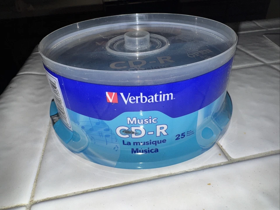 Verbatim CD-R 700MB 40X Media Disc - 25 Pack 25-Disc - Image 2 of 3