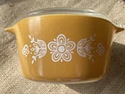 Vintage Pyrex 473 Butterfly Gold Round Casserole Dish 1qt w/Lid