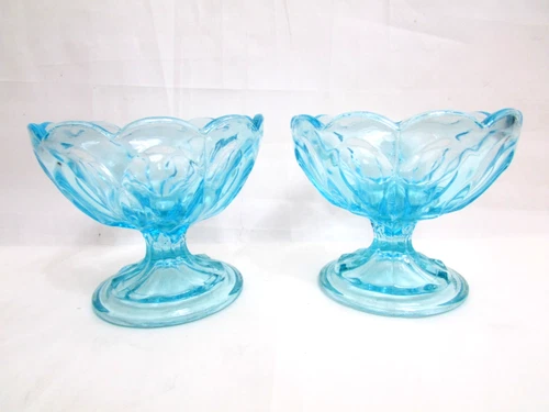 Vintage Anchor Hocking Ice Blue Scalloped Glass Pedestal Compote Bowl Candy Dish