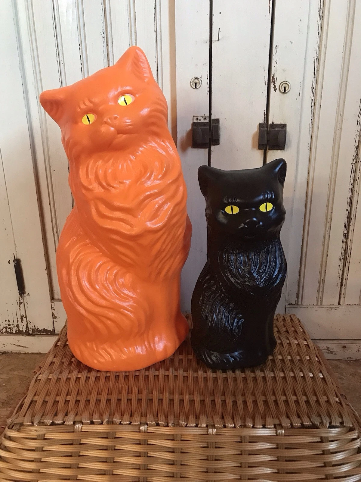 Halloween Black And Orange Cats Scary Yellow Eyes PAIR Blow Mold Plastic