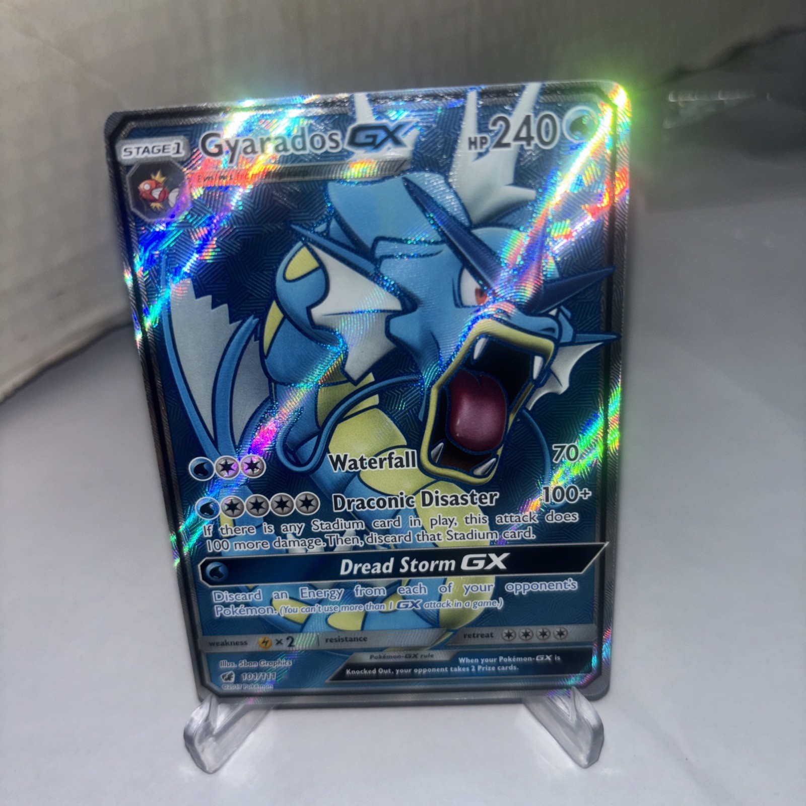 Pokemon TCG Gyarados GX Full Art Ultra Rare Card 101/111 Crimson Invasion
