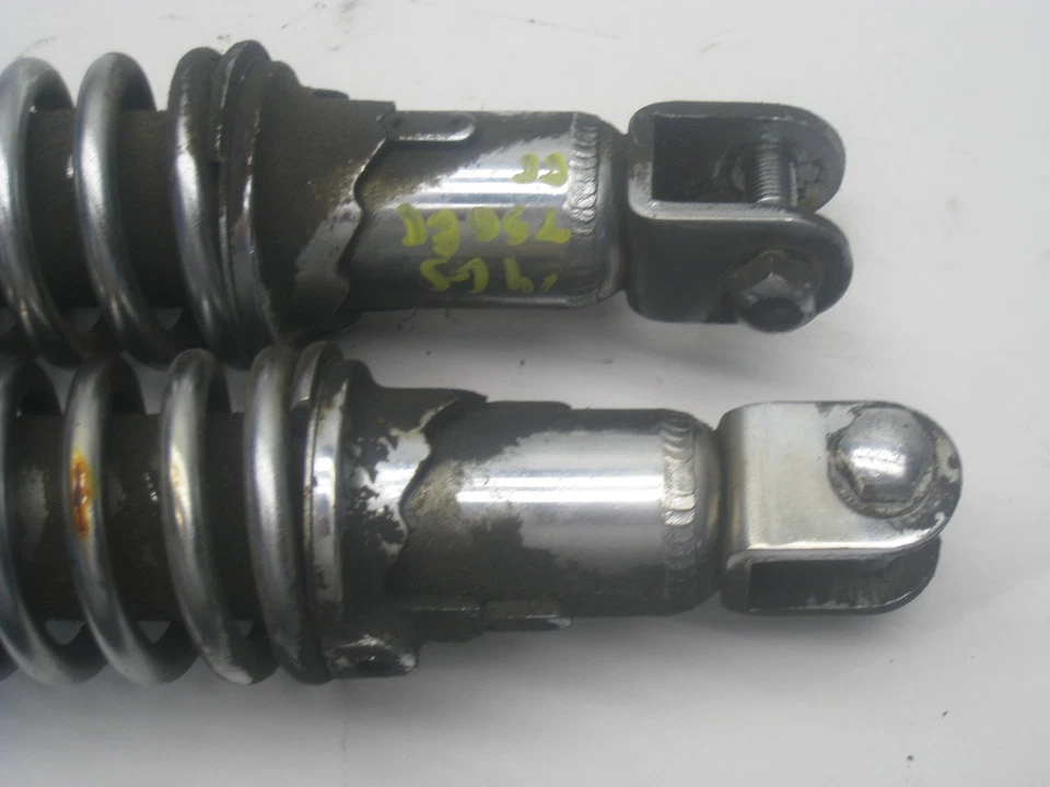 Par de amortiguadores de suspensión trasera izquierda y derecha Suzuki GS750EC GS 750 EC 1979 Foto 2 de 4